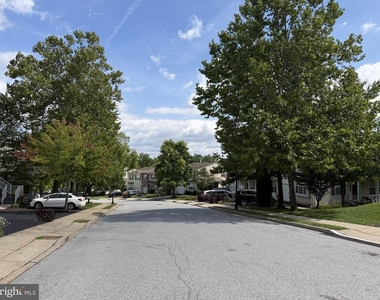278 Yorktown Court - Photo Thumbnail 12