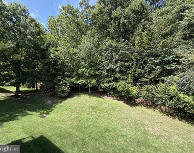 278 Yorktown Court - Photo Thumbnail 11