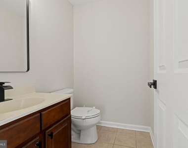 1032 Lamberton Street - Photo Thumbnail 26