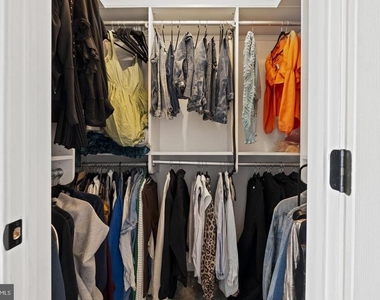 1032 Lamberton Street - Photo Thumbnail 14