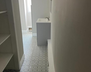 20 W High Street - Photo Thumbnail 11