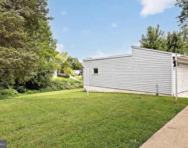 1236 Old Black Horse Pike - Photo Thumbnail 34