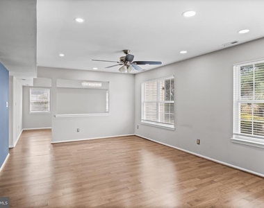 3 Harvest Lane - Photo Thumbnail 4