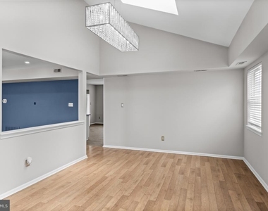 3 Harvest Lane - Photo Thumbnail 15