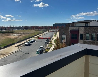 4770 Towne Square Boulevard - Photo Thumbnail 21