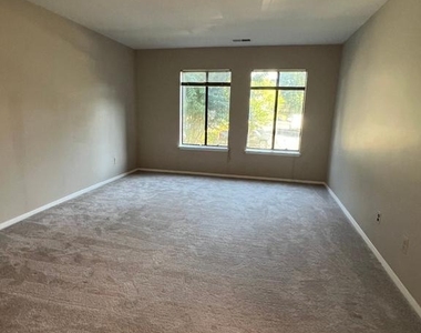 11315 Commonwealth - Photo Thumbnail 5