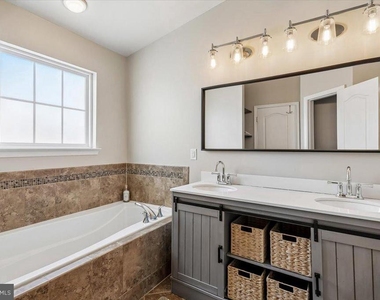 402 Orchard Ridge Drive - Photo Thumbnail 43