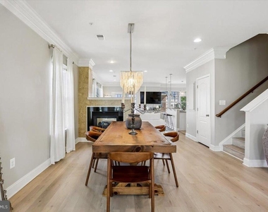 402 Orchard Ridge Drive - Photo Thumbnail 15