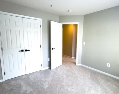 1640 Piccard Drive - Photo Thumbnail 41