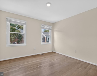 7411 Crestberry Lane - Photo Thumbnail 46