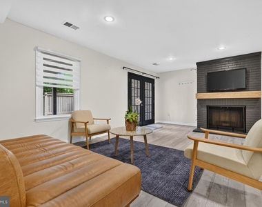 7411 Crestberry Lane - Photo Thumbnail 56