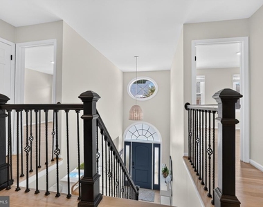 7411 Crestberry Lane - Photo Thumbnail 33