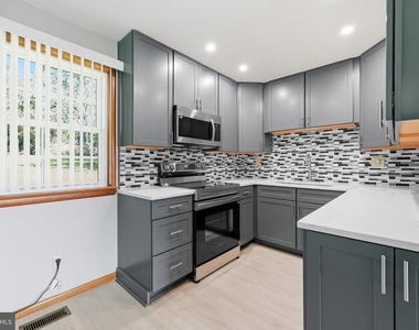 4015 Jefferson Pike - Photo Thumbnail 16