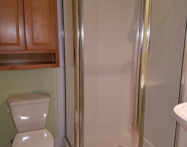 2424 Killarney Terrace - Photo Thumbnail 16