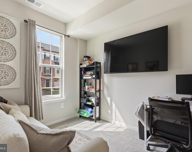 3941 Small Roundtop Road - Photo Thumbnail 3