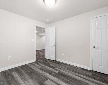 7837 Jude Lane - Photo Thumbnail 21