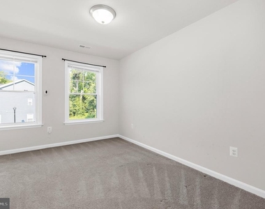 7837 Jude Lane - Photo Thumbnail 25