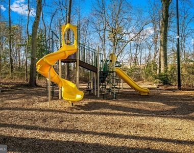 3503 Wedgewood Court - Photo Thumbnail 19