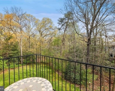 3503 Wedgewood Court - Photo Thumbnail 5