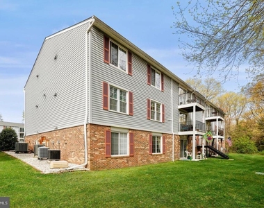 3503 Wedgewood Court - Photo Thumbnail 15