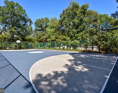3503 Wedgewood Court - Photo Thumbnail 22