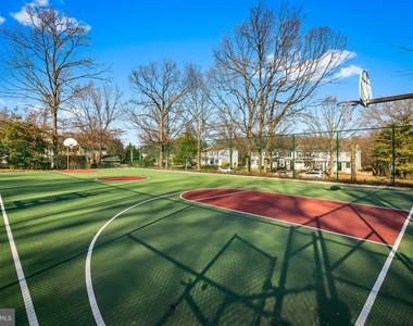 3503 Wedgewood Court - Photo Thumbnail 20