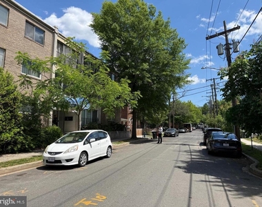 1920 Naylor Road Se - Photo Thumbnail 21