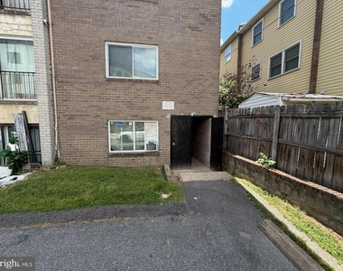 1920 Naylor Road Se - Photo Thumbnail 22