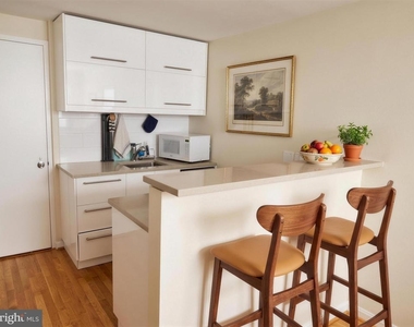 1769 T Street Nw - Photo Thumbnail 2