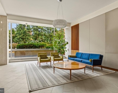 4200 Cathedral Avenue Nw - Photo Thumbnail 8