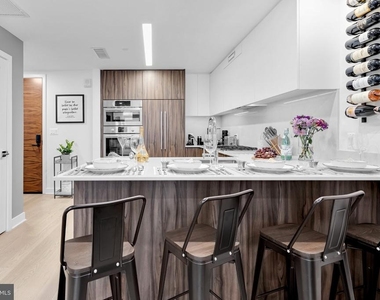 37 L Street Se - Photo Thumbnail 14