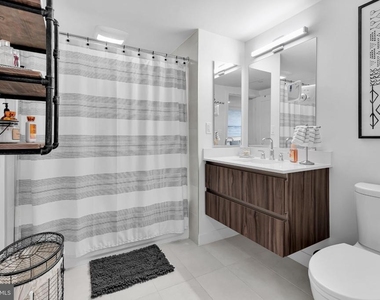 37 L Street Se - Photo Thumbnail 15