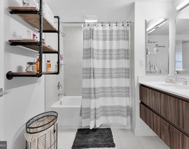 37 L Street Se - Photo Thumbnail 16
