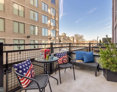 37 L Street Se - Photo Thumbnail 25