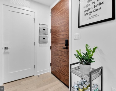 37 L Street Se - Photo Thumbnail 10