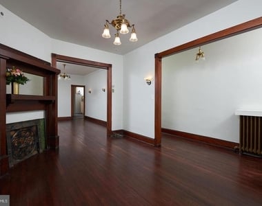 1427 E Capitol Street Ne - Photo Thumbnail 6