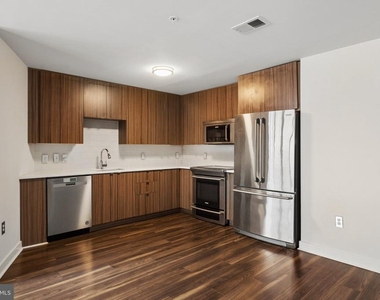 460 New York Avenue Nw - Photo Thumbnail 13