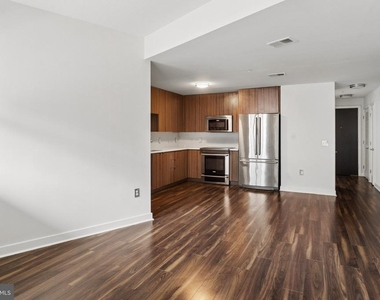 460 New York Avenue Nw - Photo Thumbnail 11