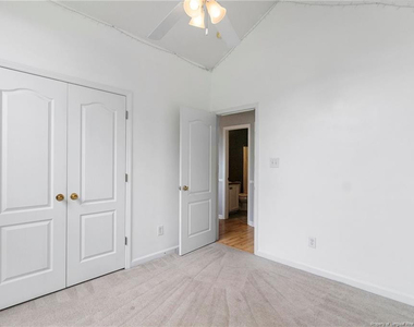111 Silverberry Court - Photo Thumbnail 26