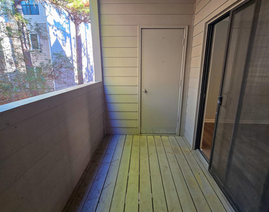 600 Audubon Lake Drive - Photo Thumbnail 24