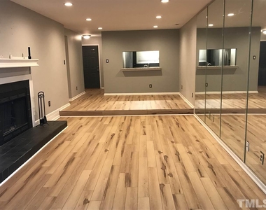 1000 Brighthurst Drive - Photo Thumbnail 4