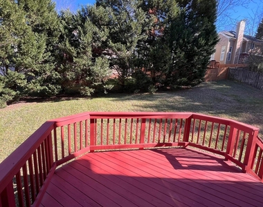 110 Love Valley Drive - Photo Thumbnail 14