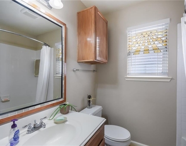 1252 Lacey Oak Loop - Photo Thumbnail 24