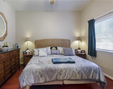 1252 Lacey Oak Loop - Photo Thumbnail 5