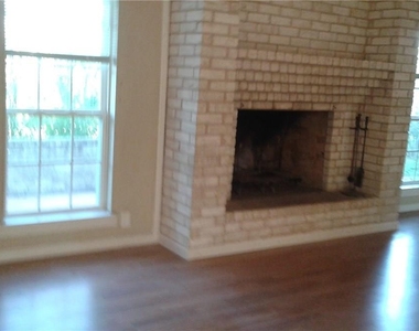 20120 Keilman Ln - Photo Thumbnail 7