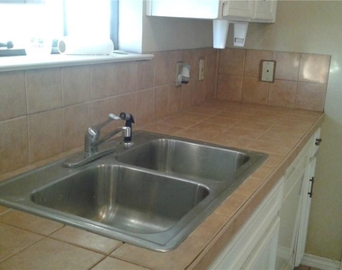 20120 Keilman Ln - Photo Thumbnail 5