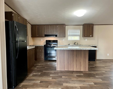 16900 Fagerquist Rd - Photo Thumbnail 5