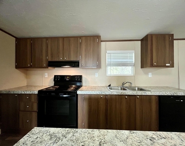 16900 Fagerquist Rd - Photo Thumbnail 7