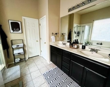 3816 Bandice Ln - Photo Thumbnail 8