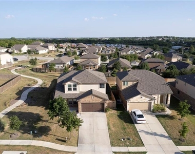 170 Kingfisher Ln - Photo Thumbnail 24